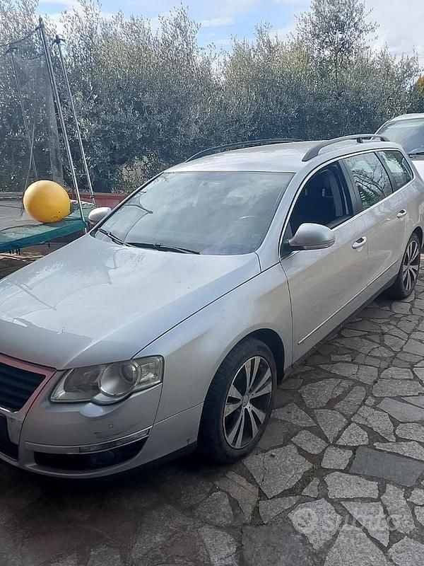 Usata VW Passat 150 CV (110 kW) 2009 Grigio Station wagon