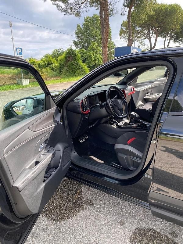 Usata Opel Mokka 130 CV (95 kW) 2021 Nero SUV