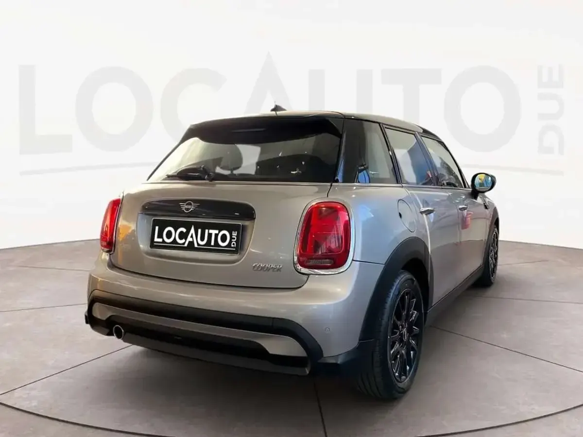 Usata Mini Cooper 136 CV (100 kW) 2024 Grigio Utilitaria