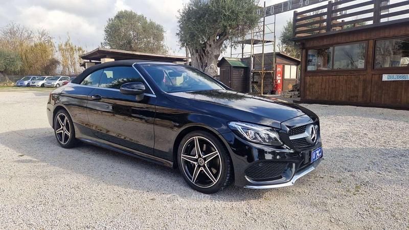 Usata Mercedes C180 Premium 170 CV (125 kW) 2016 Nero Cabrio