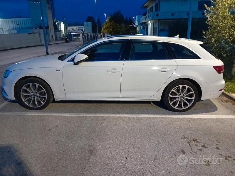 Usata Audi A4 S-Line 170 CV (125 kW) 2017 Bianco Station wagon