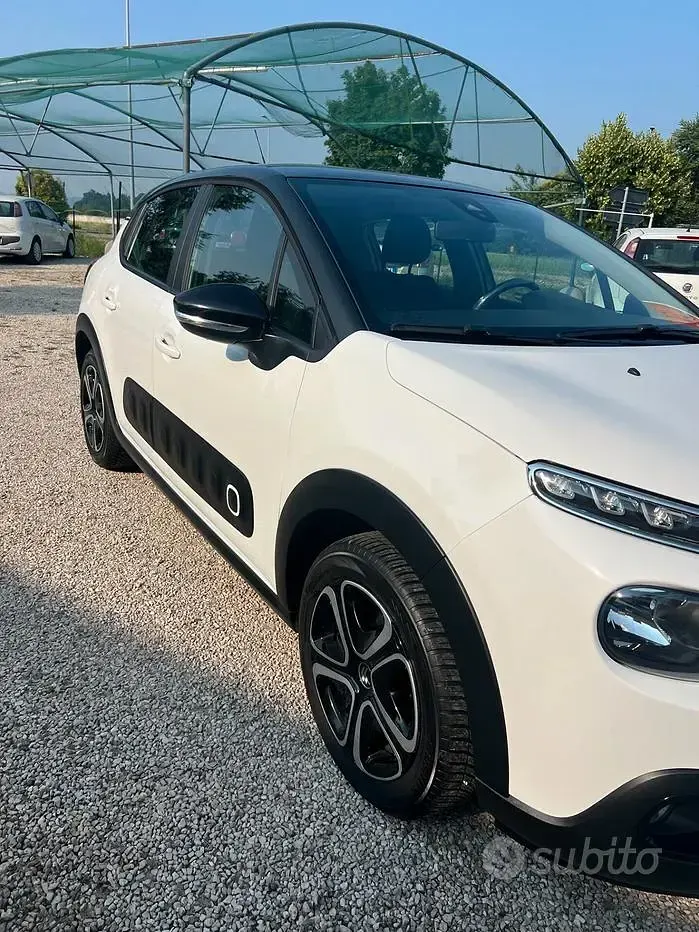 Usata Citroën C3 PureTech 82 CV (60 kW) 2017 Grigio Berlina