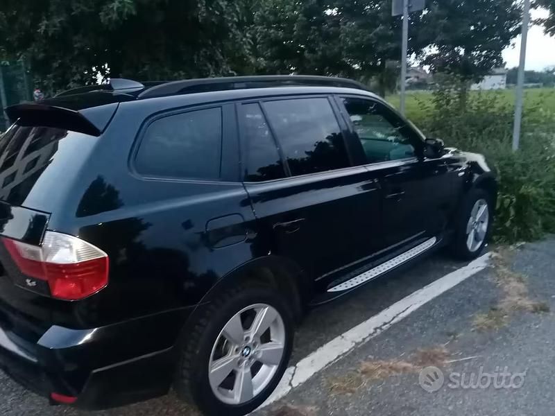 Usata BMW X3 177 CV (130 kW) 2008 Nero SUV
