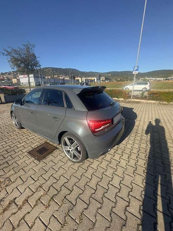 Usata Audi A1 Sportback Design 95 CV (69 kW) 2016 Grigio Utilitaria