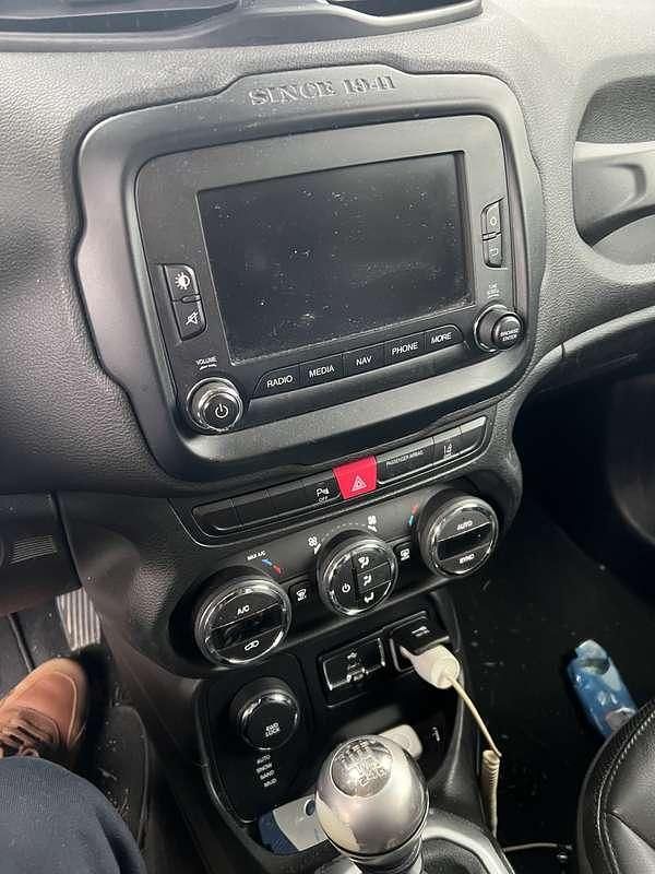 Usata Jeep Renegade Trailhawk 140 CV (102 kW) 2014 SUV