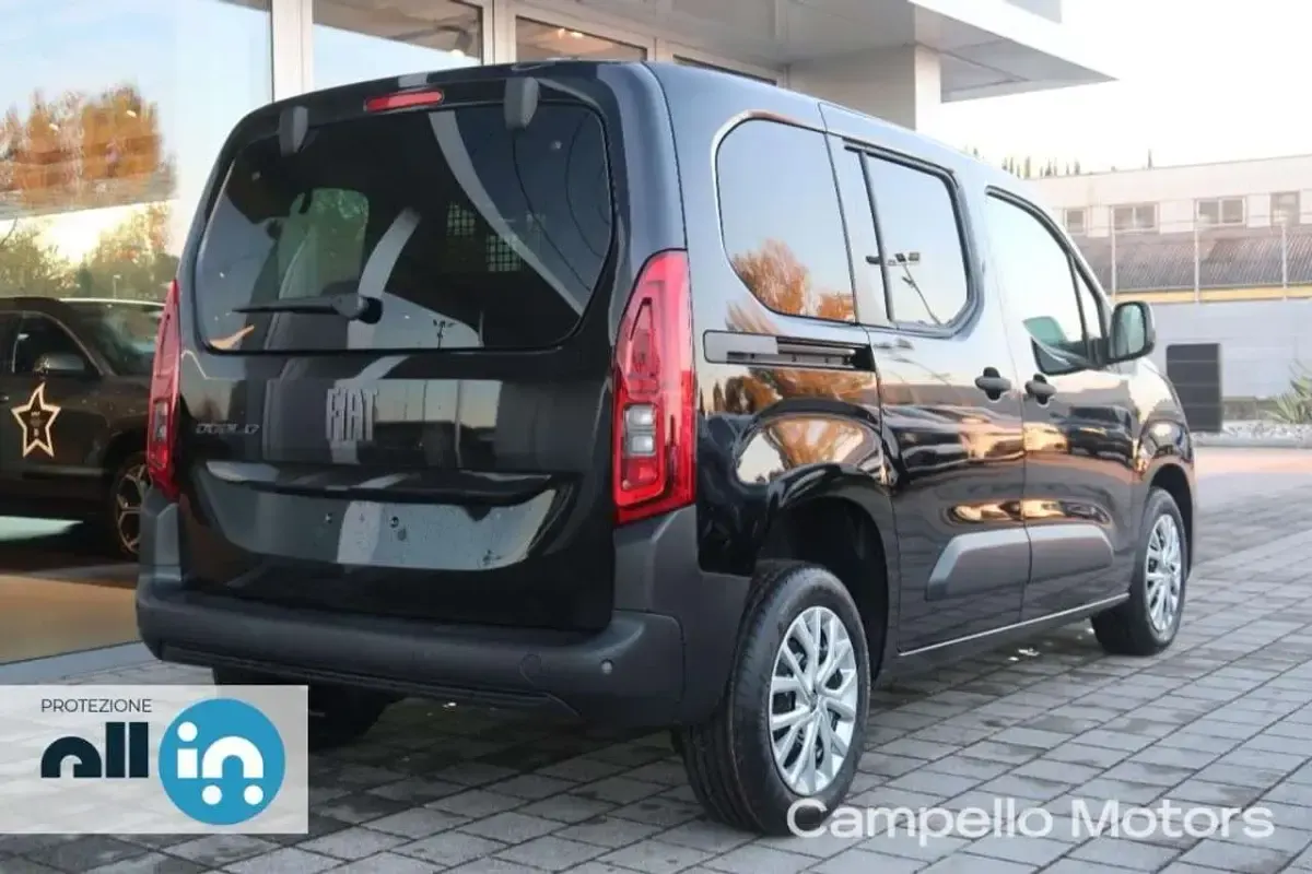 Novo Fiat Doblò 101 HP (74 kW) 2025 Preto Monovolume