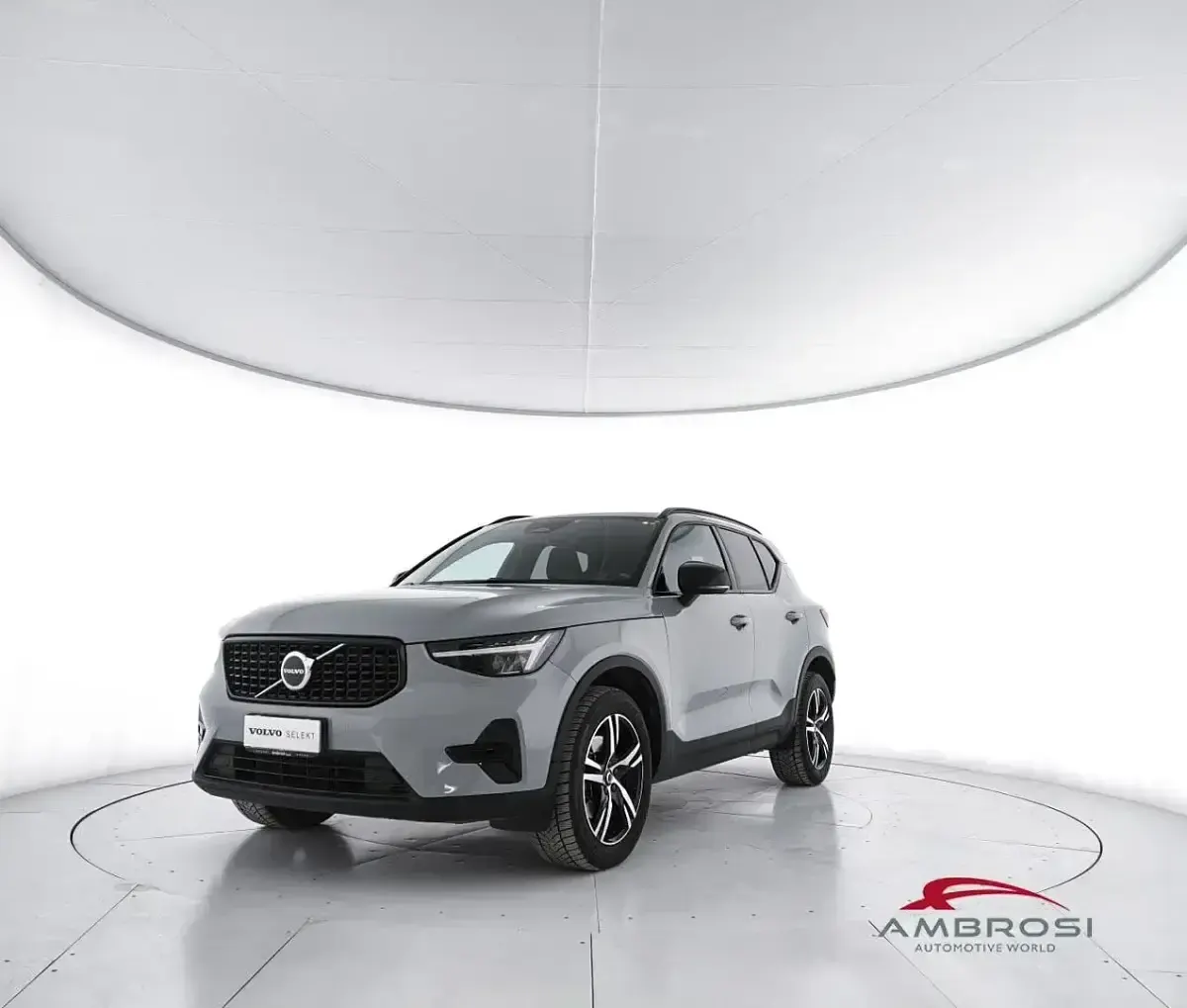 Occasion Volvo XC40 Plus 163 ch (119 kW) 2023 SUV