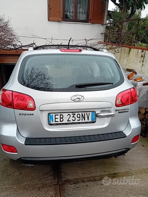 Usata Hyundai Santa Fe 197 CV (144 kW) 2010 Grigio SUV