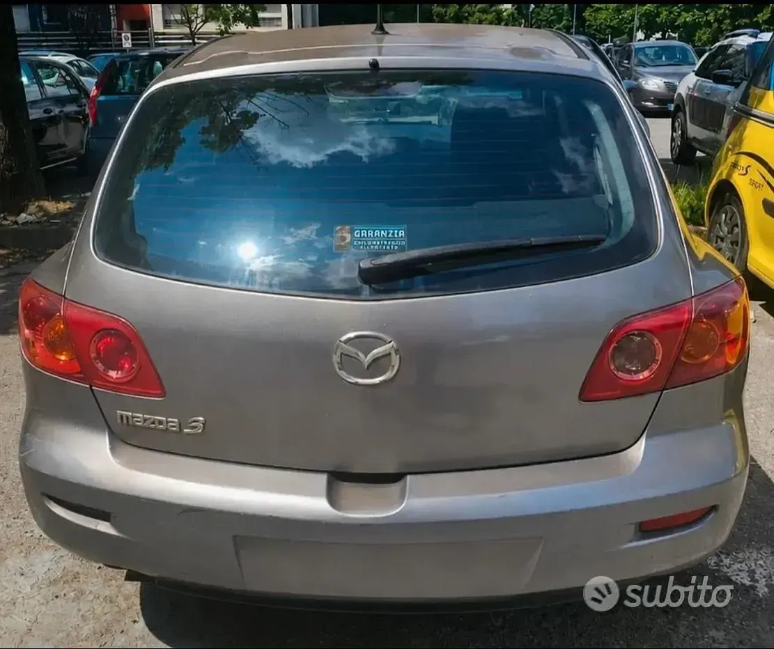 Usata Mazda 3 109 CV (80 kW) 2005 Berlina