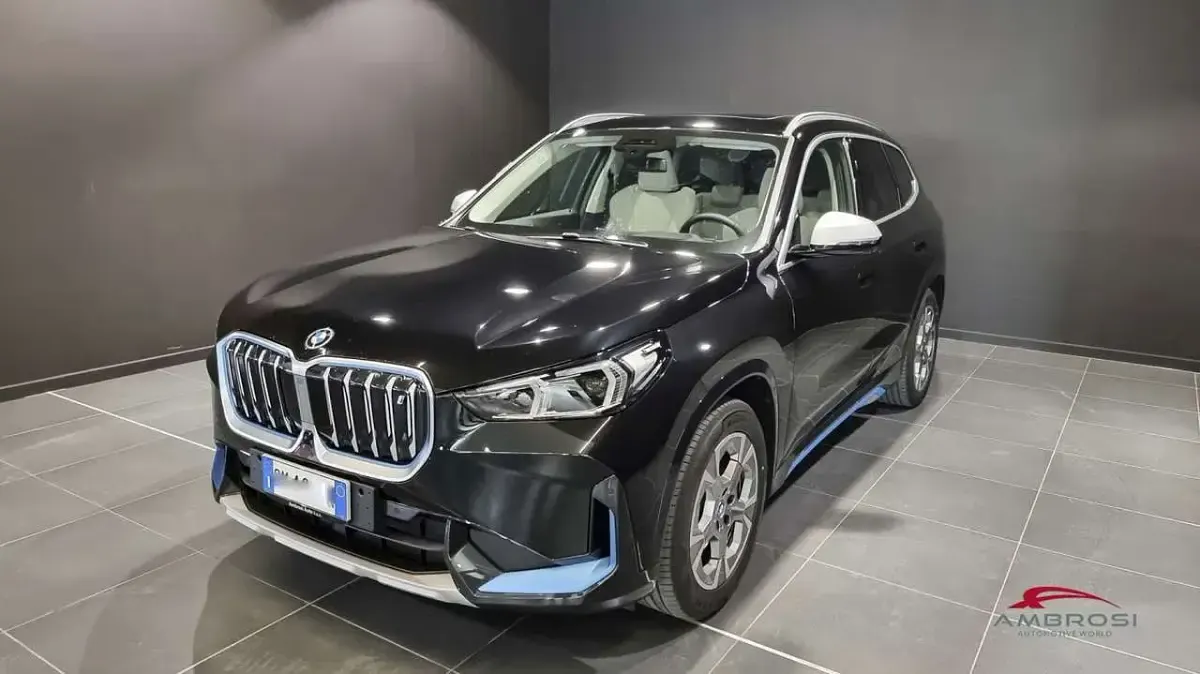 Usata BMW iX1 Comfort Edition 230 kW (313 CV) 2023 SUV