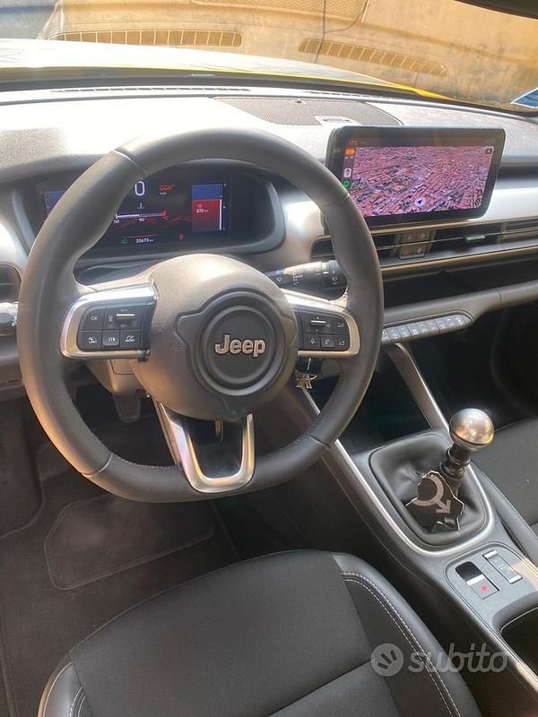 Usata Jeep Avenger Altitude 101 CV (74 kW) 2023 Giallo SUV
