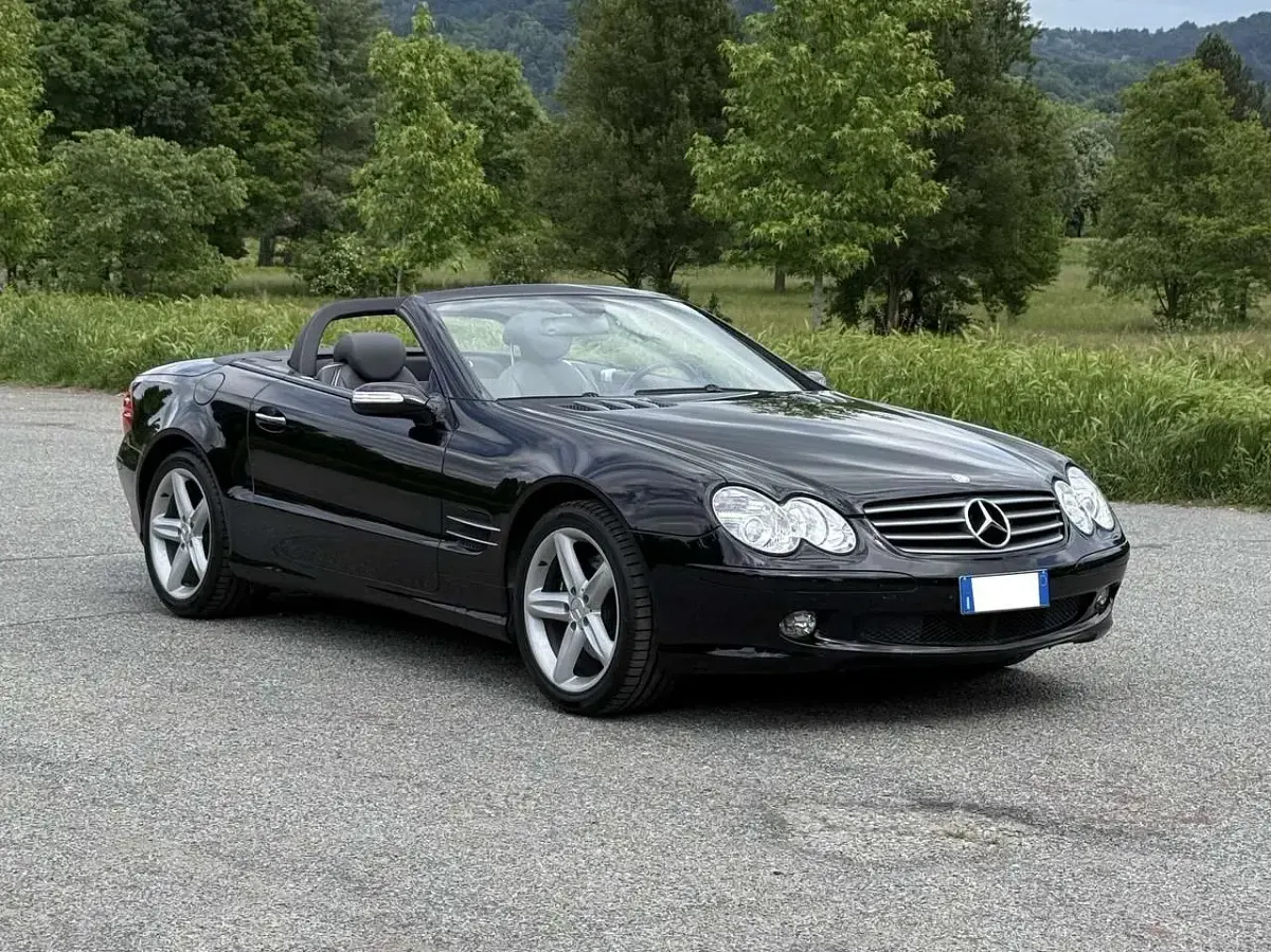 Käytetty Mercedes SL500 306 HP (225 kW) 2003 Musta Avoauto