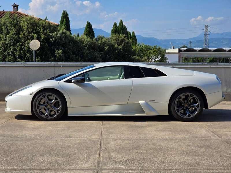 Usata Lamborghini Murciélago 640 CV (470 kW) 2006 Bianco Coupé