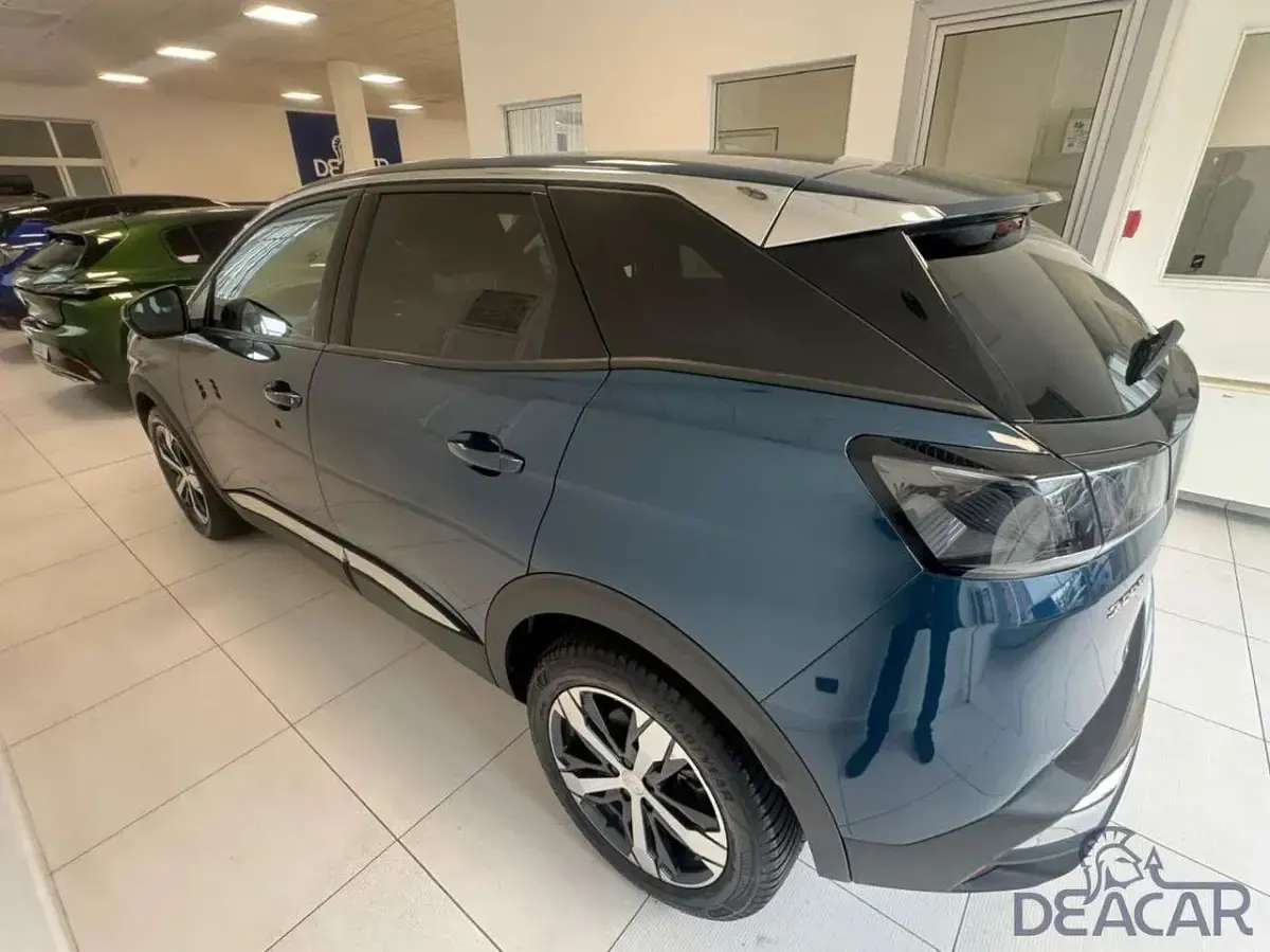 Gebraucht Peugeot 3008 Allure 131 PS (96 kW) 2023 Blau SUV