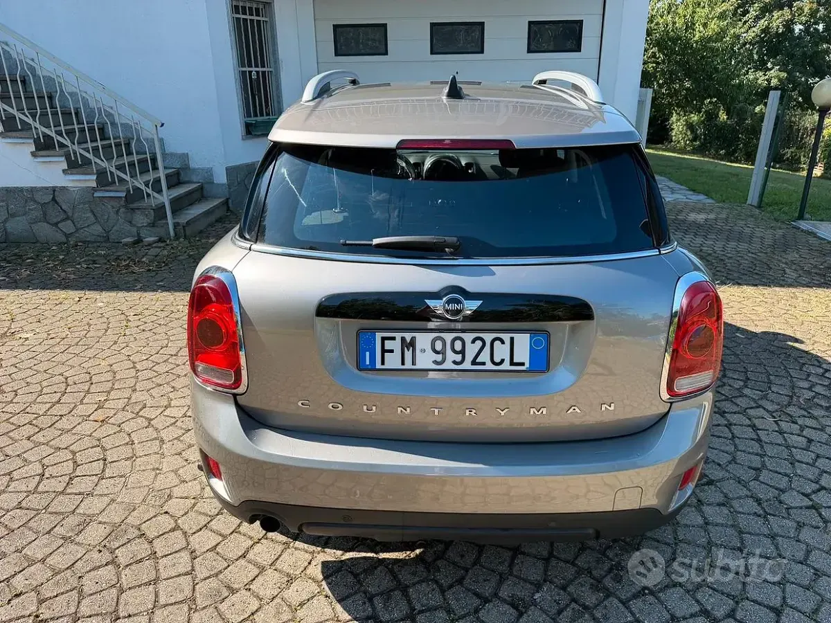 Usata Mini One D 116 CV (85 kW) 2017 Grigio Utilitaria
