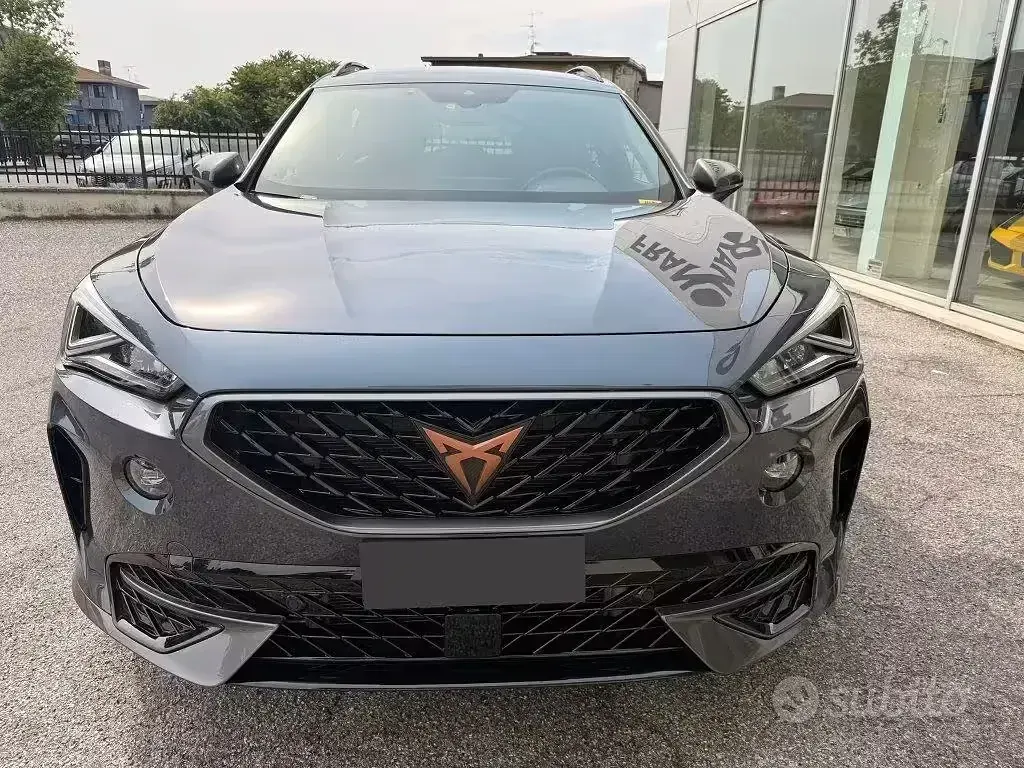 Usata Cupra Formentor 150 CV (110 kW) 2024 Grigio SUV