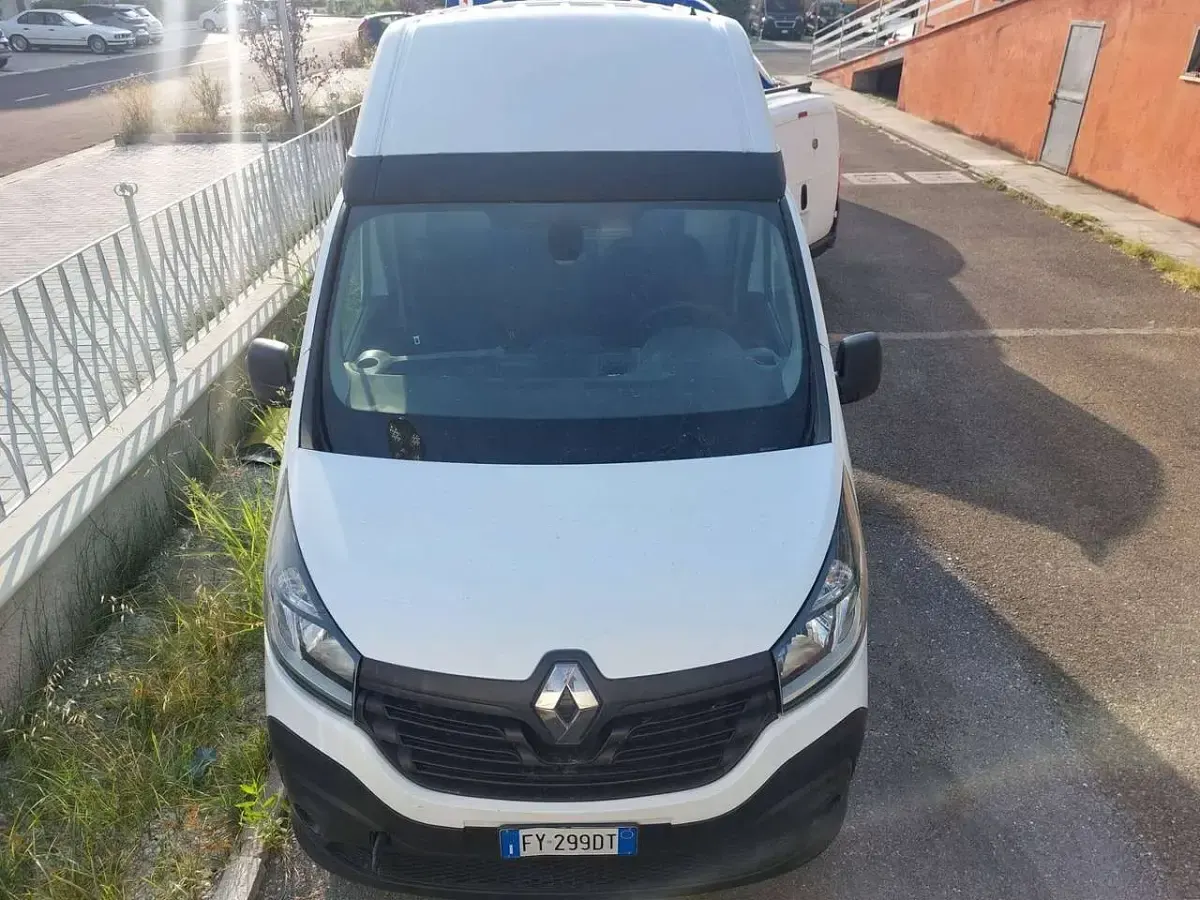 Usata Renault Trafic 125 CV (91 kW) 2019 Bianco Monovolume