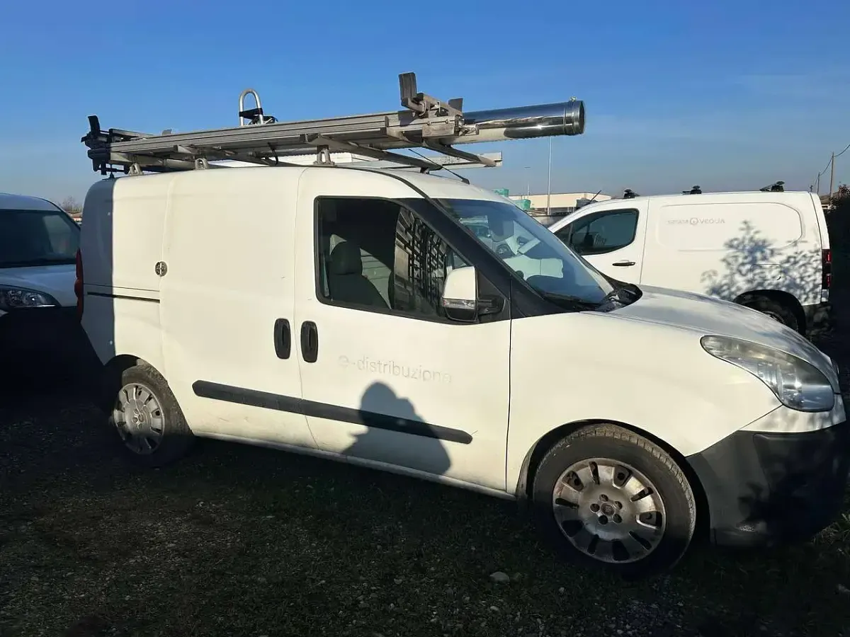 Usata Fiat Doblò 143 CV (105 kW) 2014 Bianco Monovolume