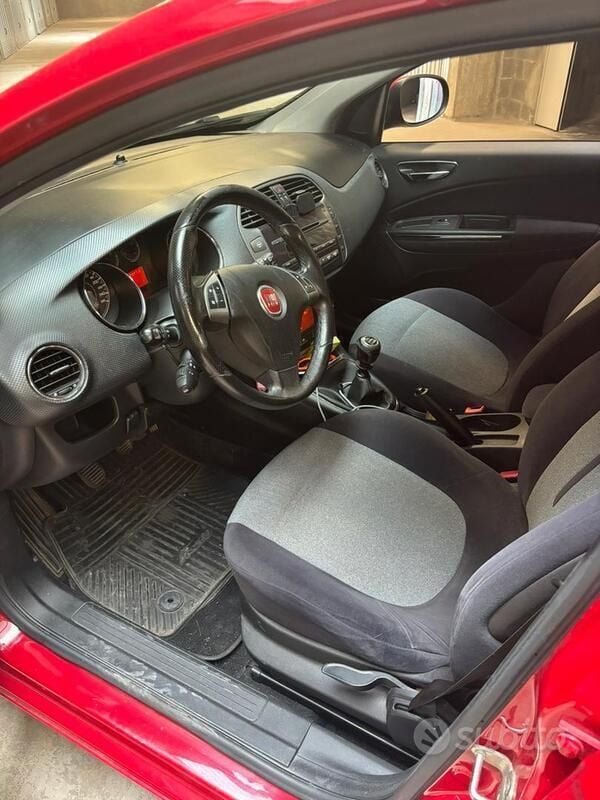 Usata Fiat Bravo 90 CV (66 kW) 2012 Utilitaria