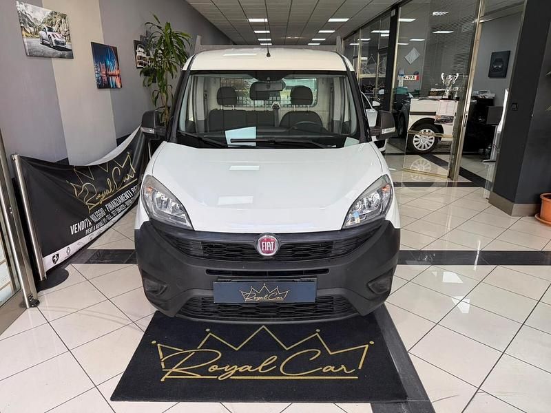 Usata Fiat Doblò 95 CV (69 kW) 2017 Bianco Monovolume