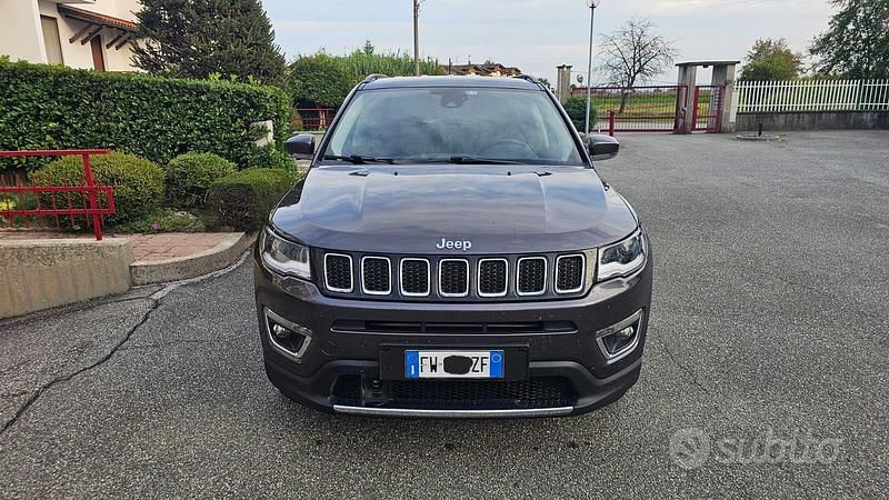 Usata Jeep Compass Limited 120 CV (88 kW) 2019 Grigio SUV