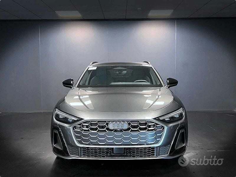 Nuova Audi A5 S-Line 204 CV (150 kW) 2025 Grigio Station wagon