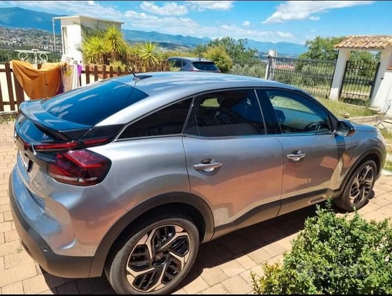 Usata Citroën C4 131 CV (96 kW) 2021 Grigio SUV