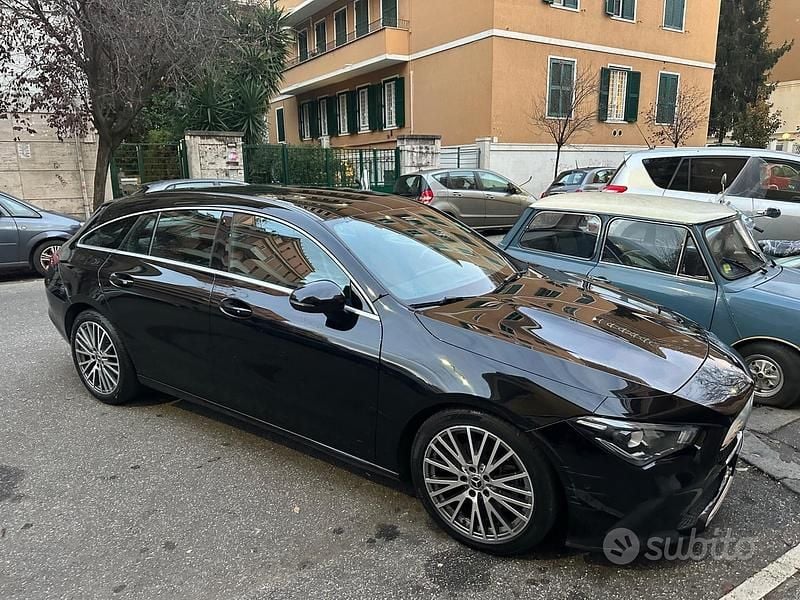 Gebraucht Mercedes CLA200 Shooting Brake 149 PS (109 kW) 2020 Schwarz Kombi