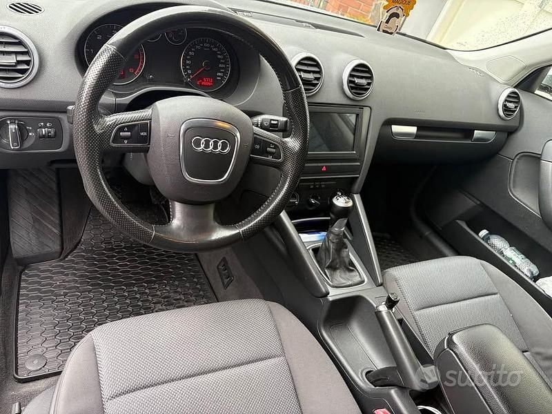 Usata Audi A3 90 CV (66 kW) 2010 Grigio Berlina