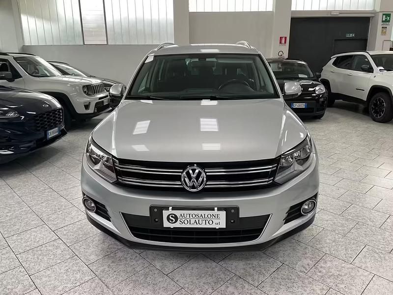 Usata VW Tiguan Sportline 160 CV (117 kW) 2012 Grigio SUV