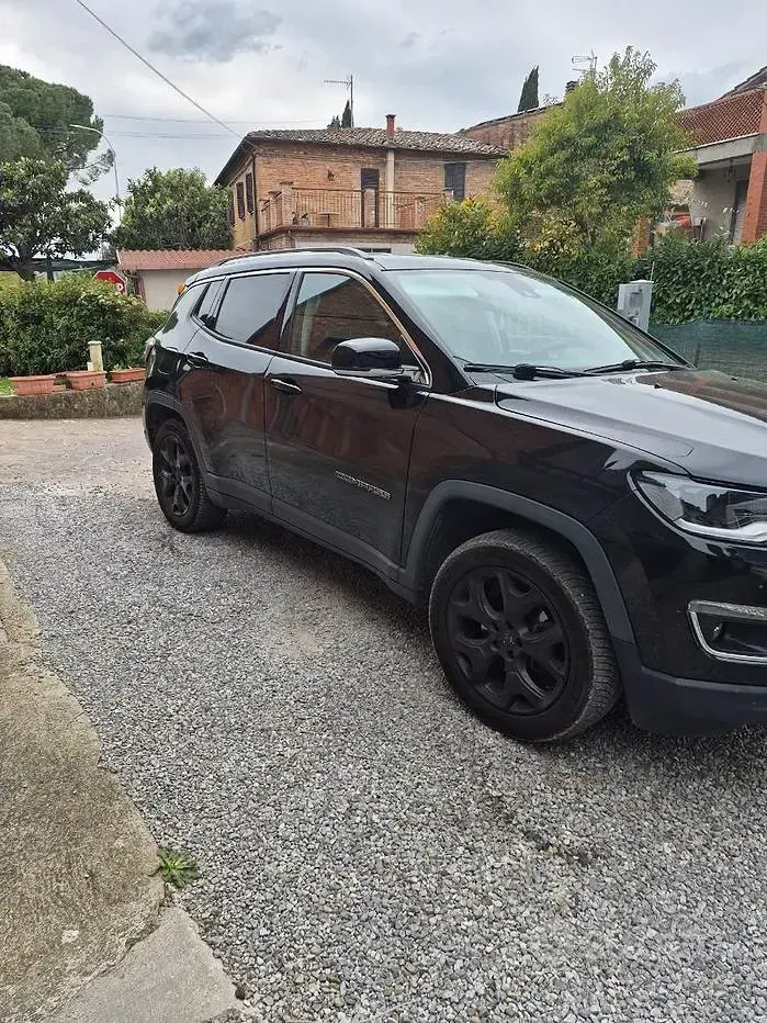 Usata Jeep Compass Limited 140 CV (102 kW) 2018 Nero SUV