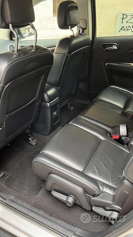 Usata Fiat Freemont 170 CV (125 kW) 2013 Grigio SUV