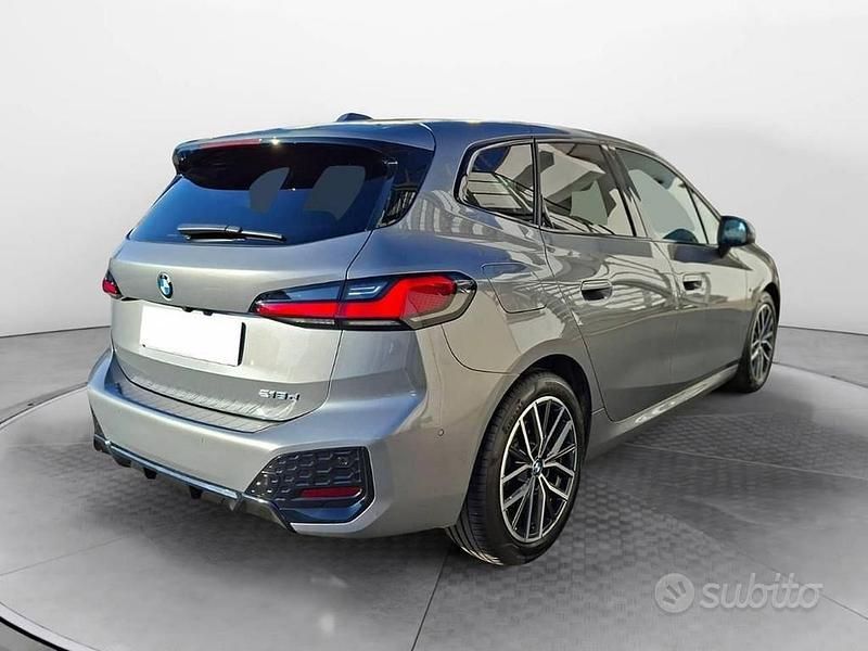 Usata BMW 218 Active Tourer M Sport 150 CV (110 kW) 2023 Grigio Monovolume