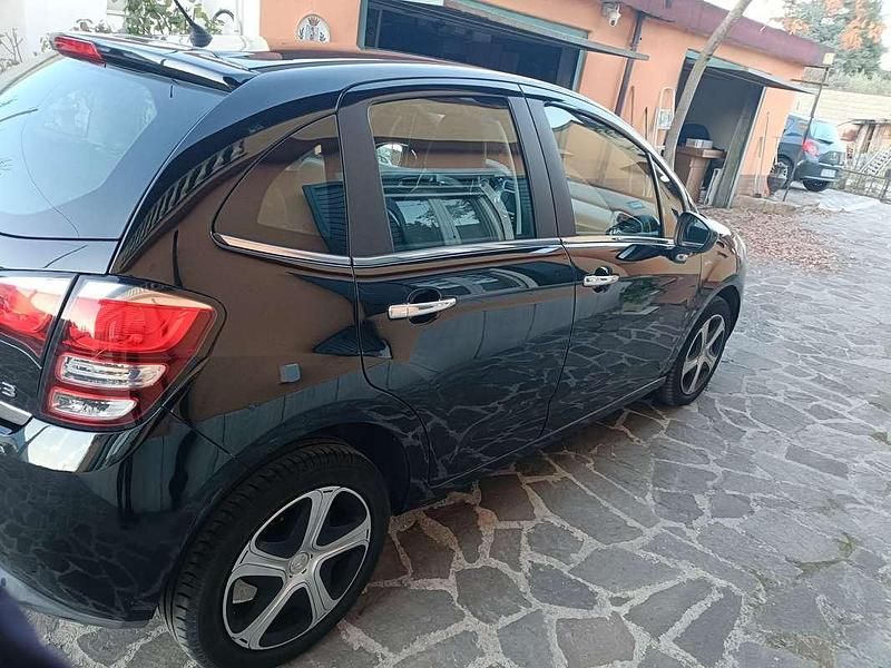 Usata Citroën C3 Feel 75 CV (55 kW) 2016 Nero Berlina