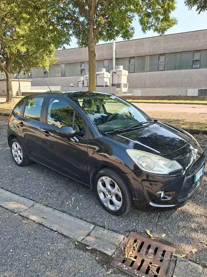 Usata Citroën C3 Exclusive 60 CV (44 kW) 2011 Nero Berlina