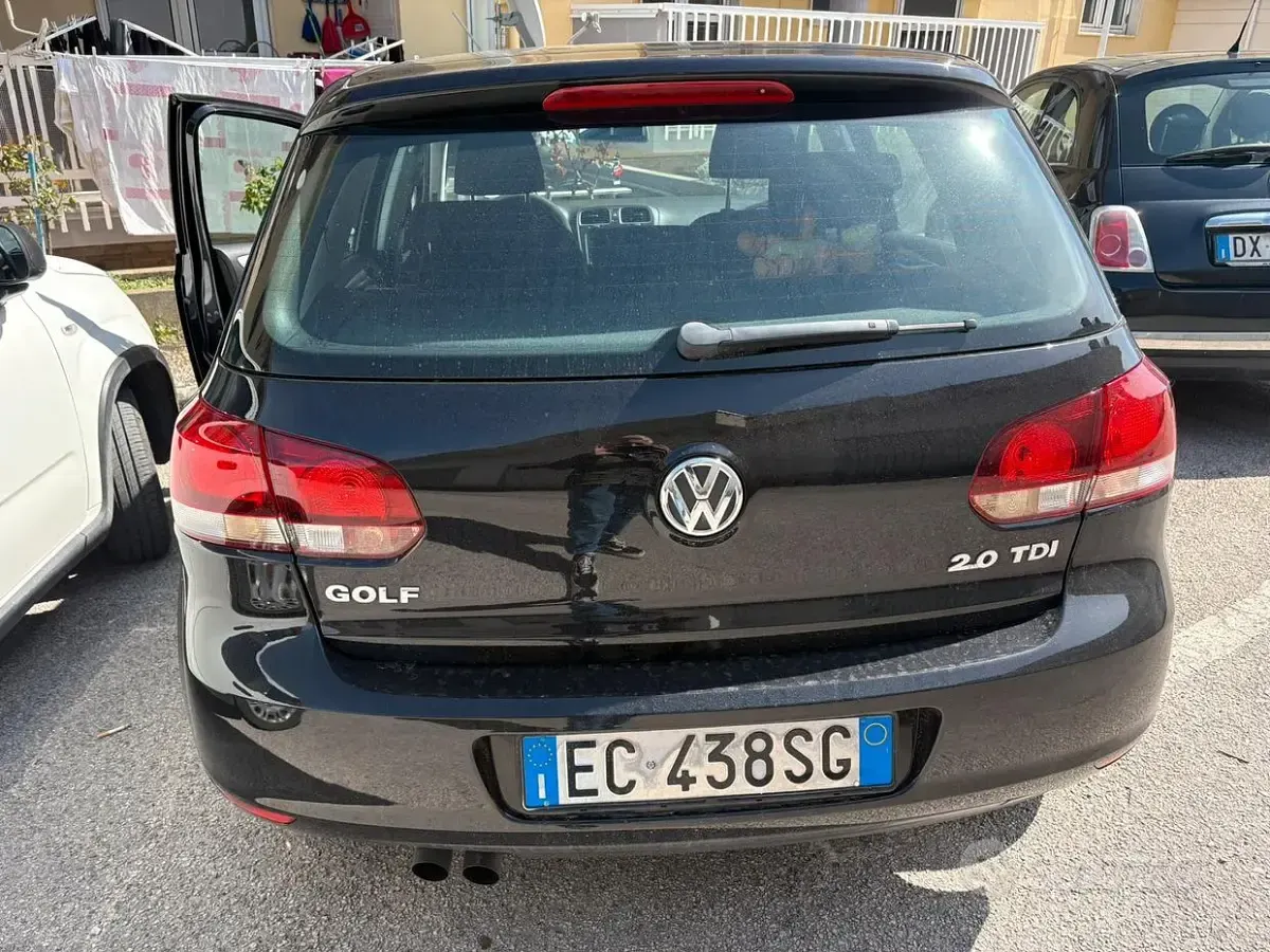 Usata VW Golf VI 140 CV (102 kW) 2011 Nero Utilitaria
