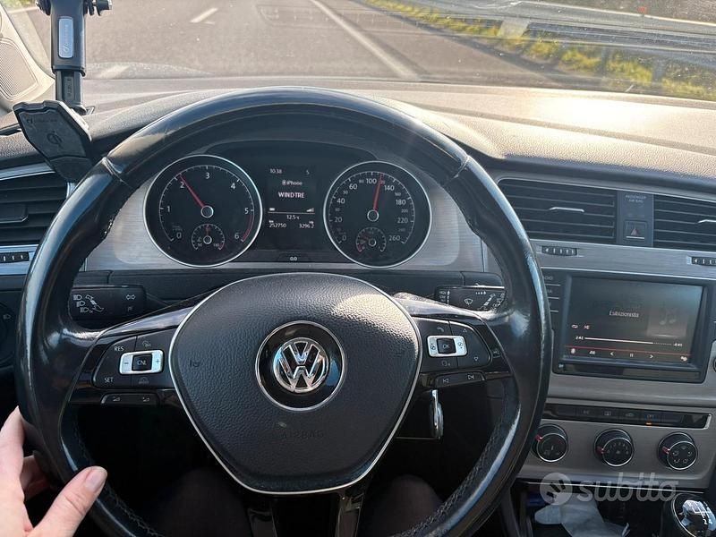 Usata VW Golf VII 110 CV (80 kW) 2014 Bianco Station wagon
