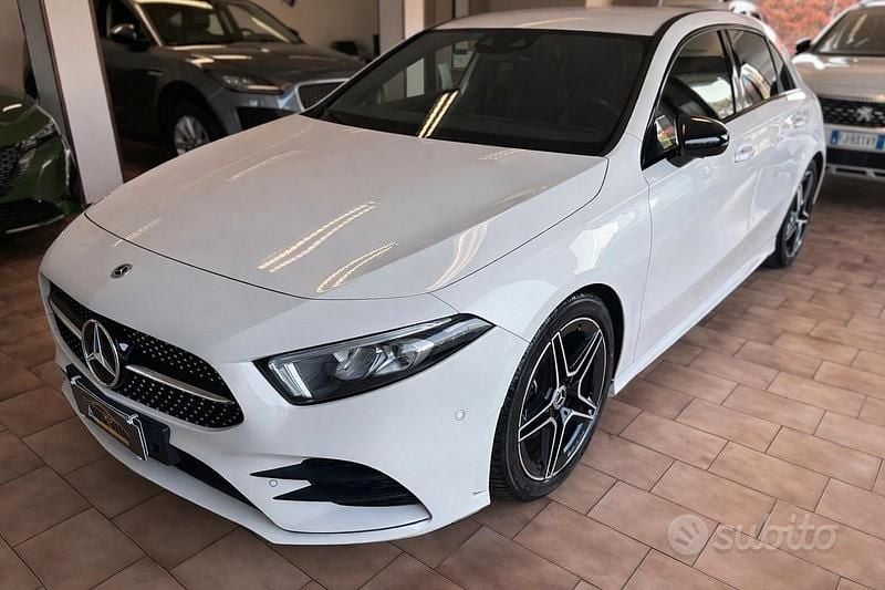 Usata Mercedes A180 AMG line 136 CV (100 kW) 2021 Bianco Berlina