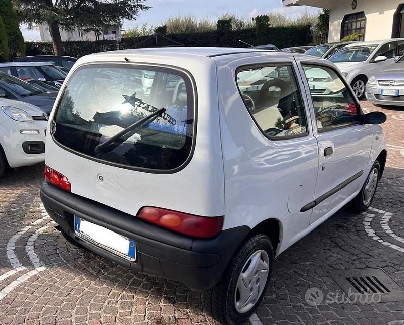 Usata Fiat Seicento 54 CV (39 kW) 2001 Bianco Utilitaria