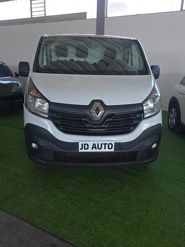 Usata Renault Trafic Zen 121 CV (88 kW) 2018 Bianco Monovolume