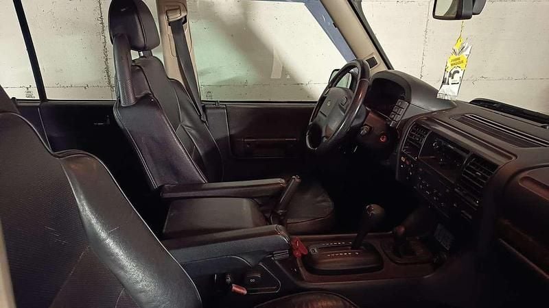 Second-hand Land Rover Discovery 2 139 CP (102 kW) 2002 SUV