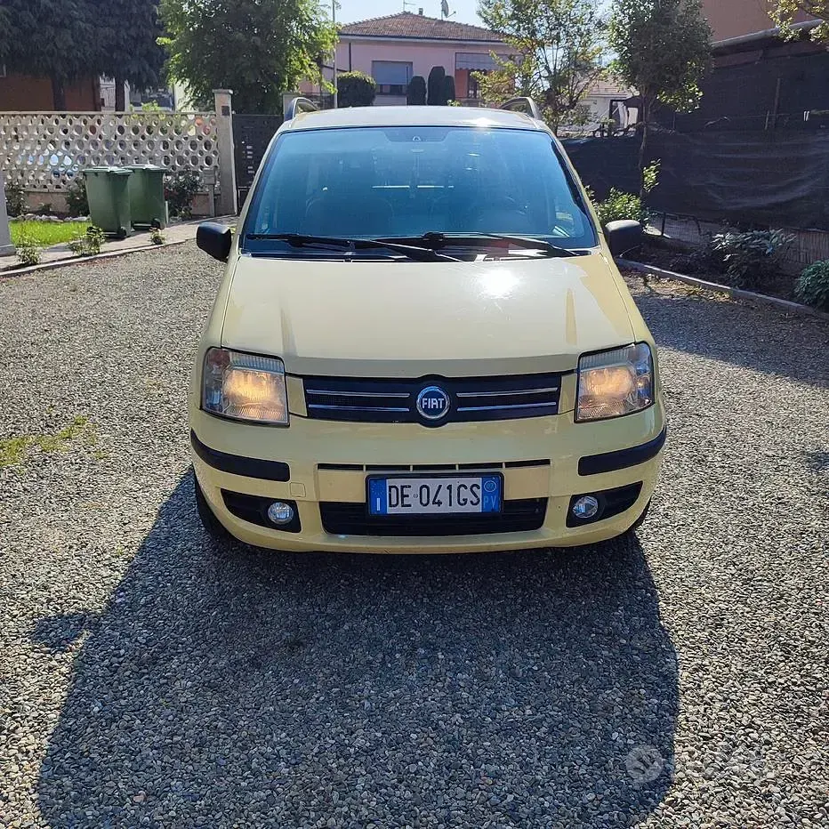 Usata Fiat Panda Dynamic 60 CV (44 kW) 2007 Giallo Utilitaria