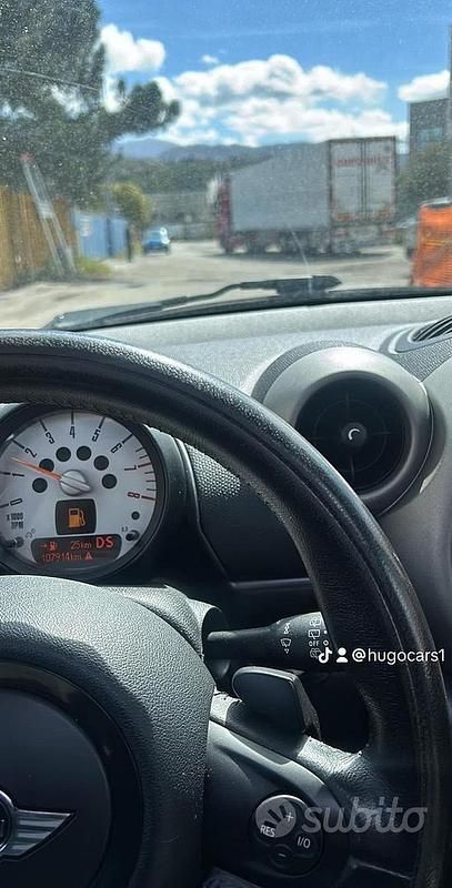 Usata Mini Cooper 186 CV (136 kW) 2013 Marrone Utilitaria