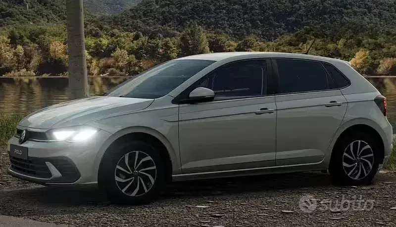 Nuova VW Polo 95 CV (69 kW) 2026 Grigio Utilitaria