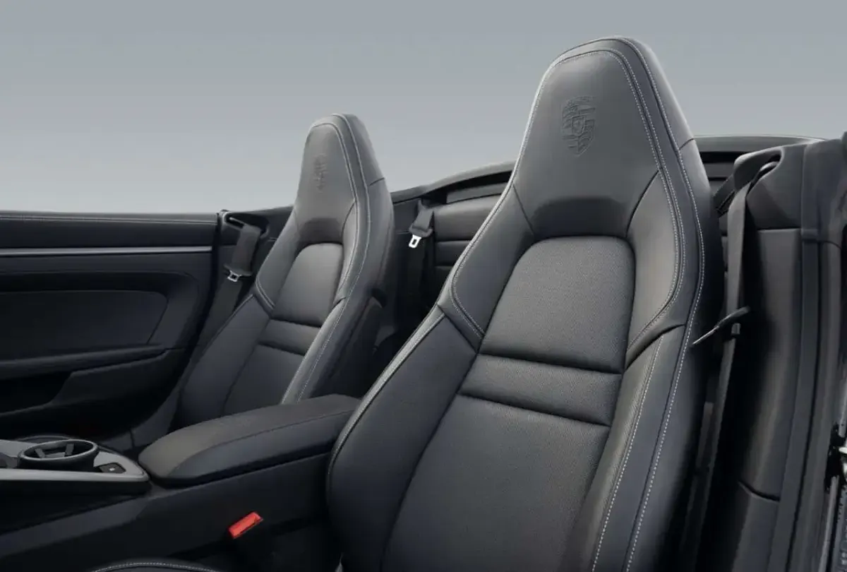 Usata Porsche 911 Carrera 4 Cabriolet 385 CV (283 kW) 2024 Nero Cabrio