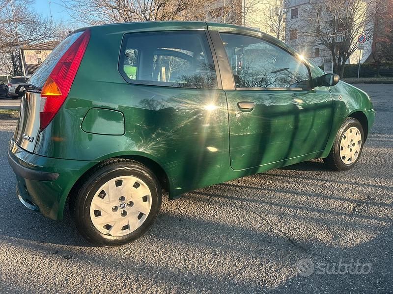 Usata Fiat Punto 2001 Verde Utilitaria