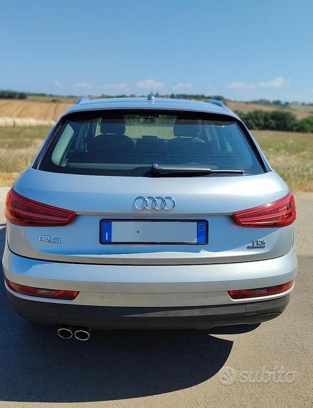 Usata Audi Q3 Business 150 CV (110 kW) 2015 Grigio SUV