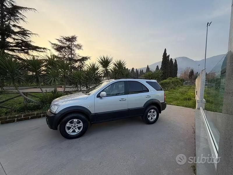 Usata Kia Sorento Active 140 CV (102 kW) 2005 Grigio(met.) SUV