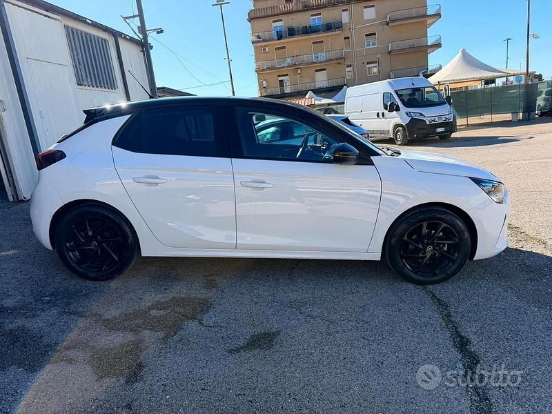 Usata Opel Blitz Edition 75 CV (55 kW) 2022 Bianco Berlina