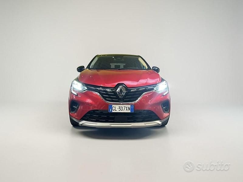 Usata Renault Captur Intens 101 CV (74 kW) 2022 Rosso SUV